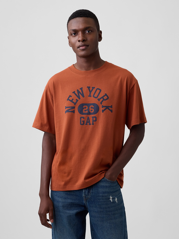 Image number 1 showing, Everyday Soft Oversized Graphic T-Shirt