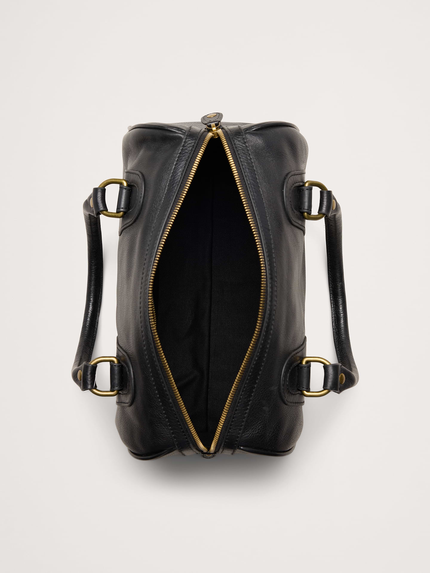 L'image numéro 5 présente Sac classique en cuir