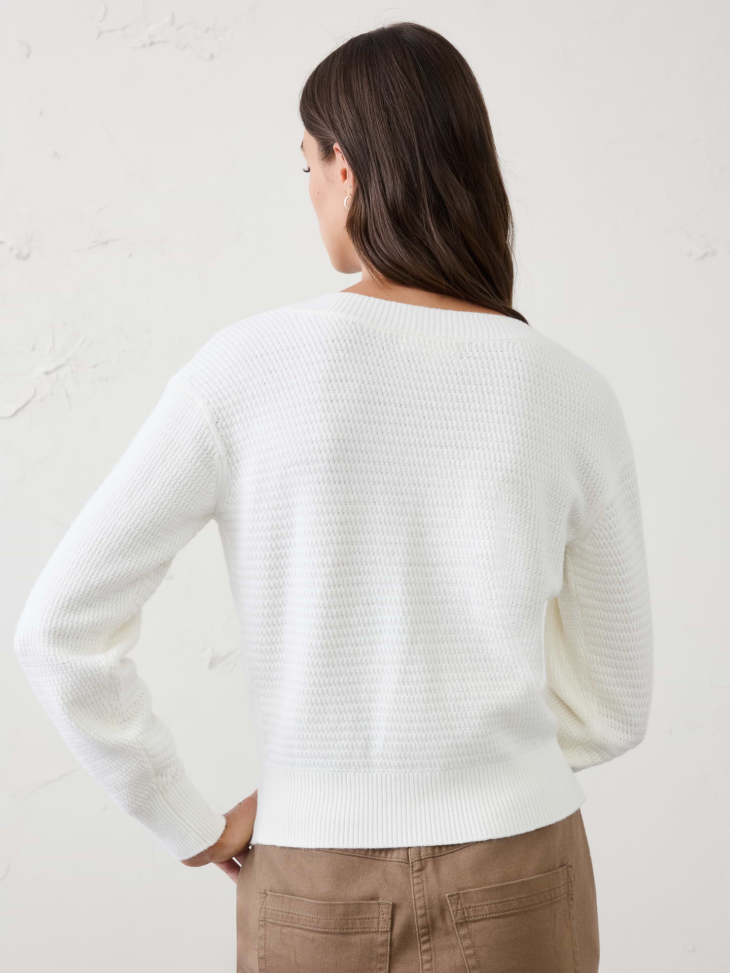Image number 2 showing, Texture V-Neck Sweater