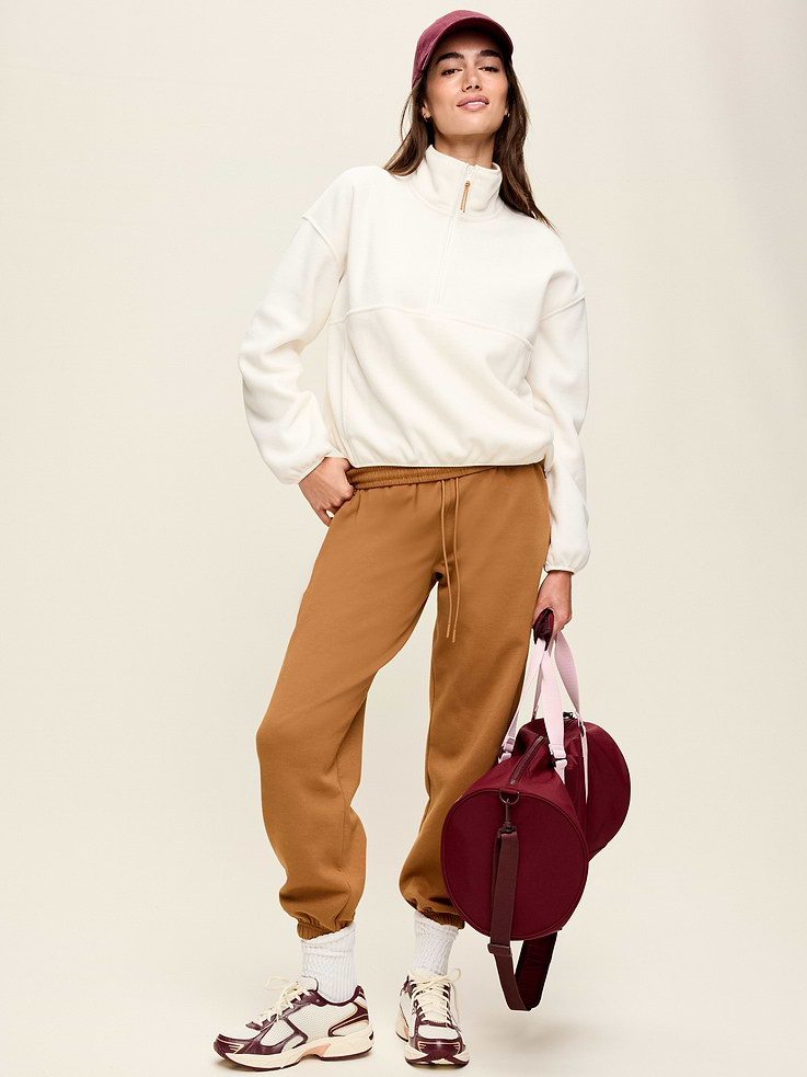 Image number 3 showing, Oversized Half-Zip Cropped Fleece Sweatshirt