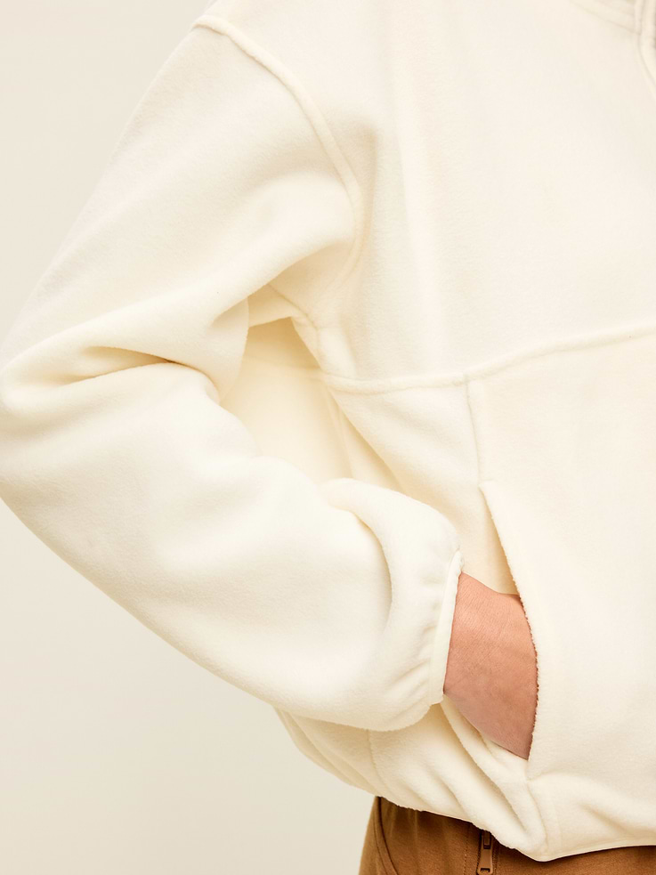 Image number 4 showing, Oversized Half-Zip Cropped Fleece Sweatshirt