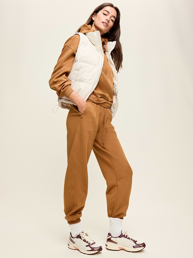Image number 3 showing, Water-Resistant Puffer Vest