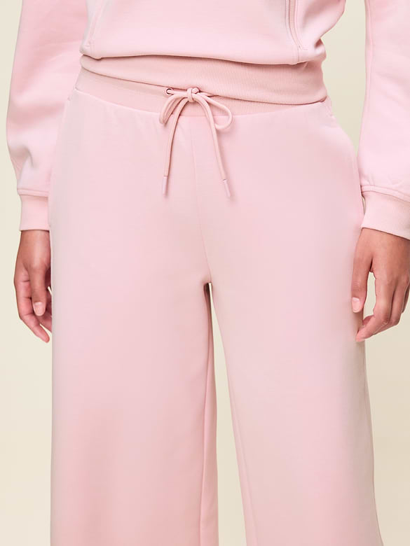Extra High-Waisted Dynamic Fleece Wide-Leg Sweatpants