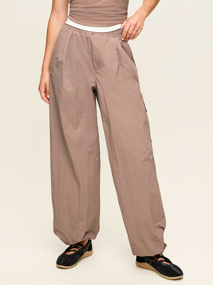 Image number 1 showing, Mid-Rise Woven Utility Pants