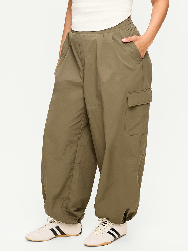 Image number 7 showing, Mid-Rise Woven Utility Pants