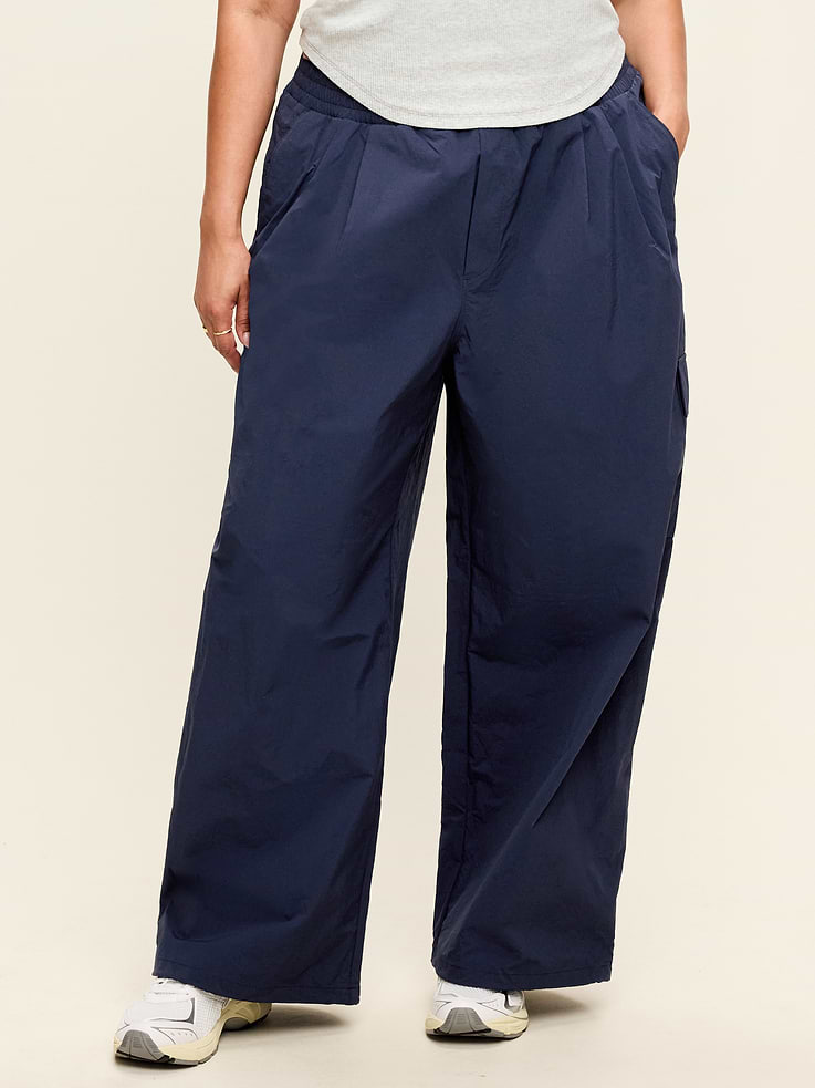 Image number 8 showing, Mid-Rise Woven Utility Pants