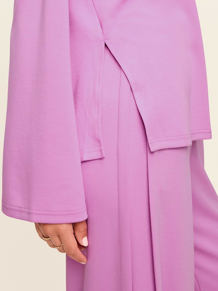 Image number 4 showing, Bounce Lite Oversized Bell-Sleeve Tunic
