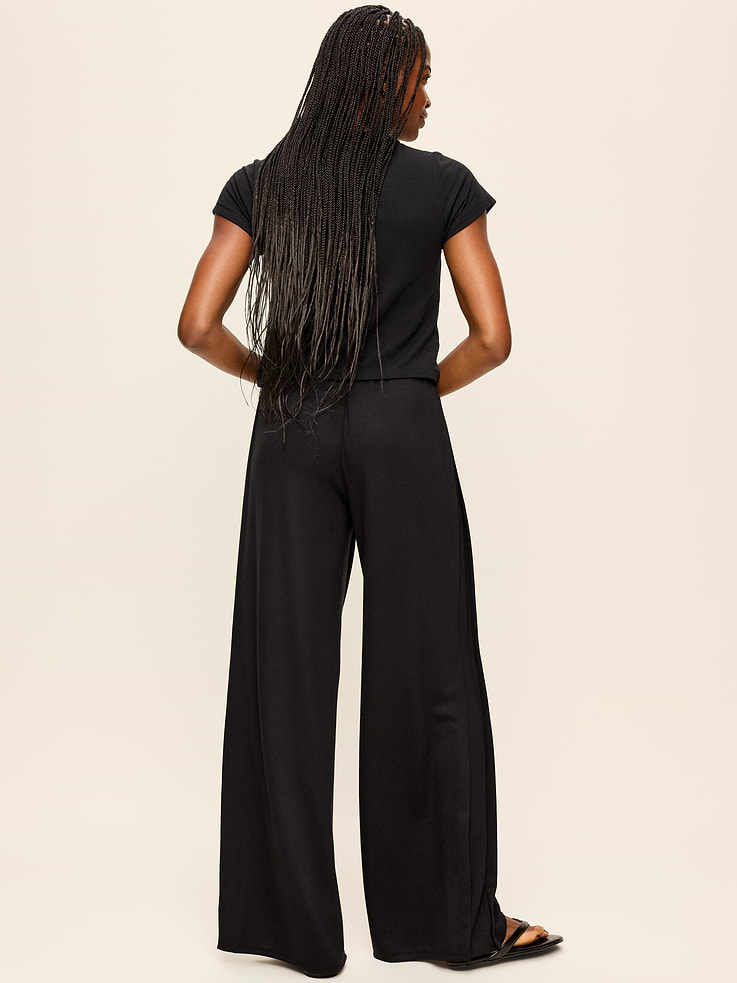 Image number 3 showing, High-Waisted Bounce Lite Drapey Wide-Leg Pleated Pants
