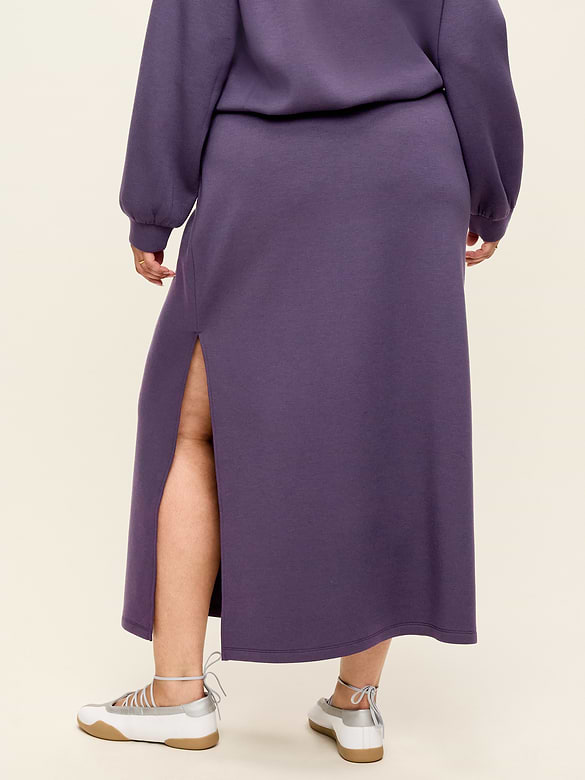 High-Waisted Bounce Fleece Maxi Skirt