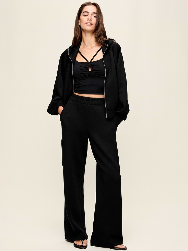 L'image numéro 2 présente Pantalon cargo jambe large à taille haute en molleton raffiné