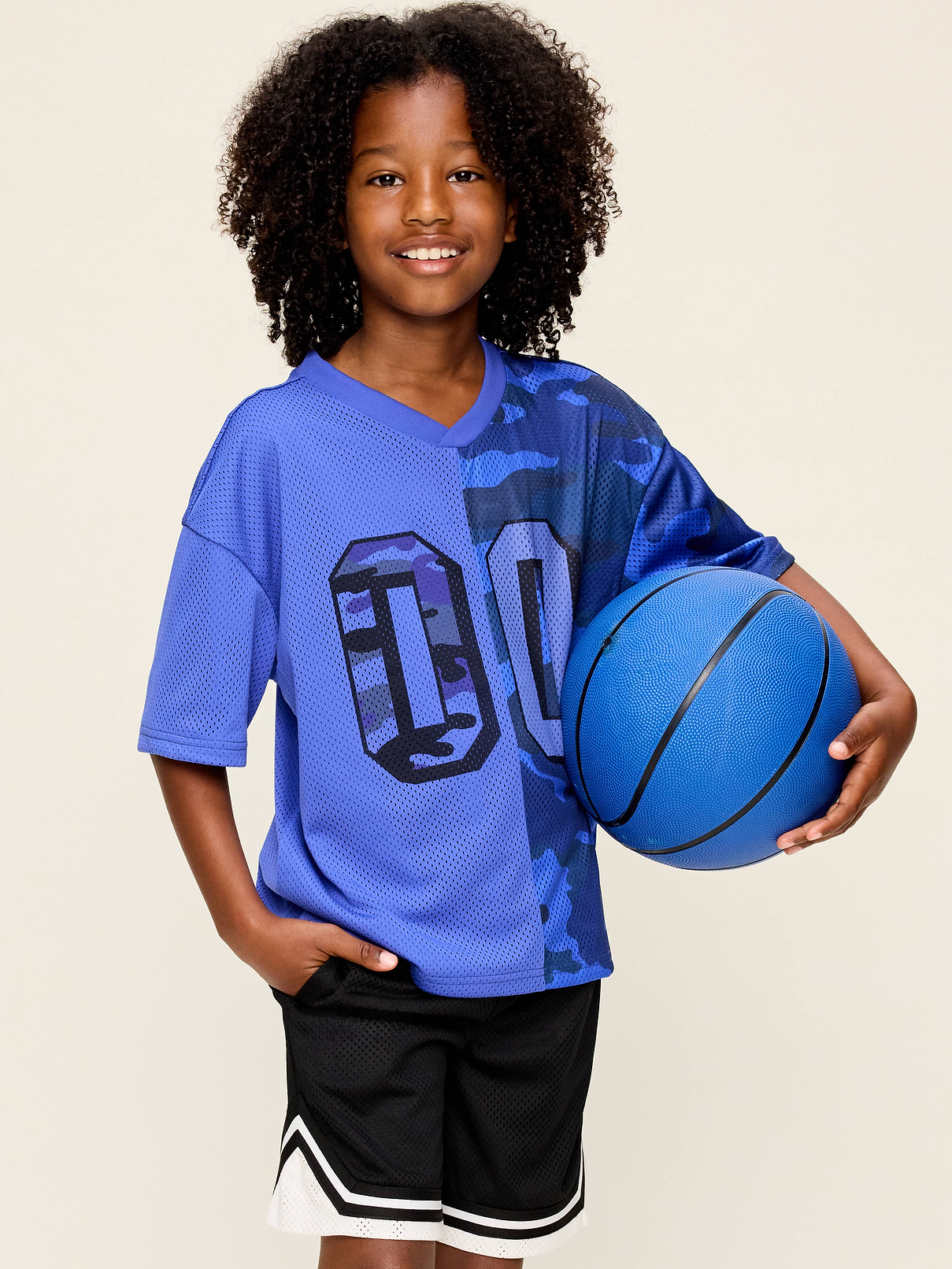 Image number 1 showing, Oversized Mesh Graphic T-Shirt for Boys