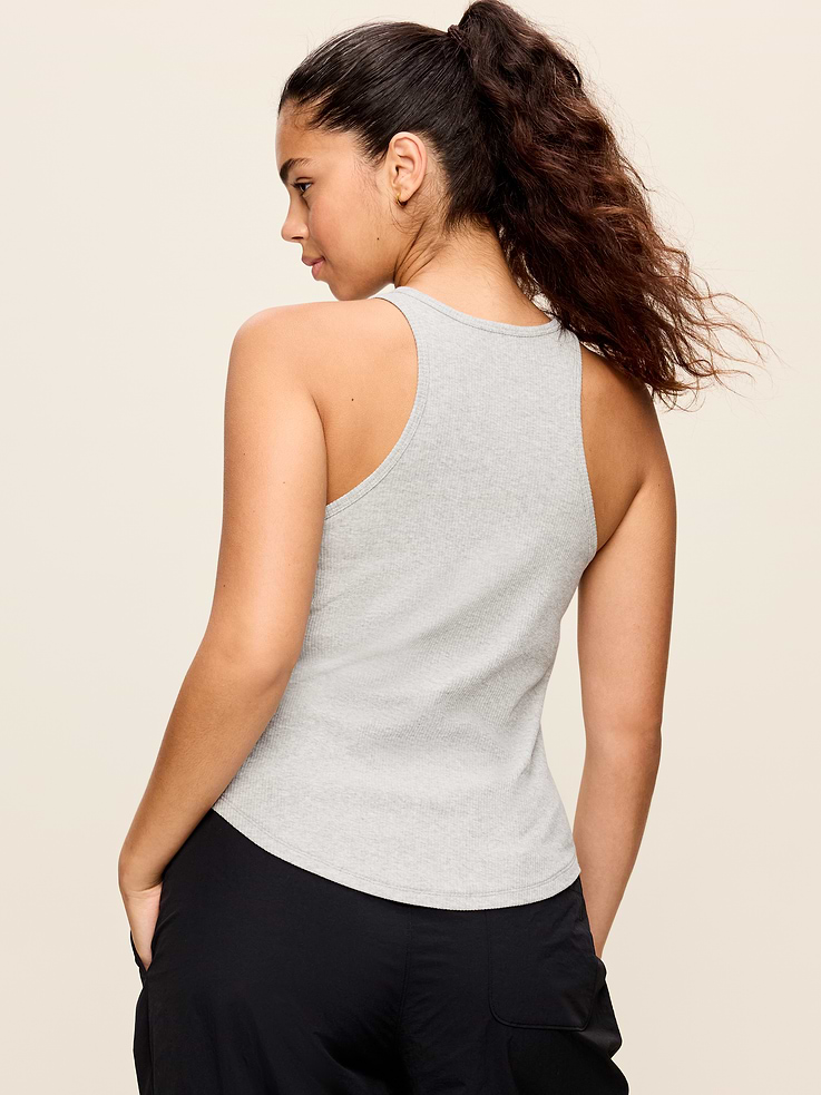 L'image numéro 3 présente Camisole côtelée ajustée NuageLéger