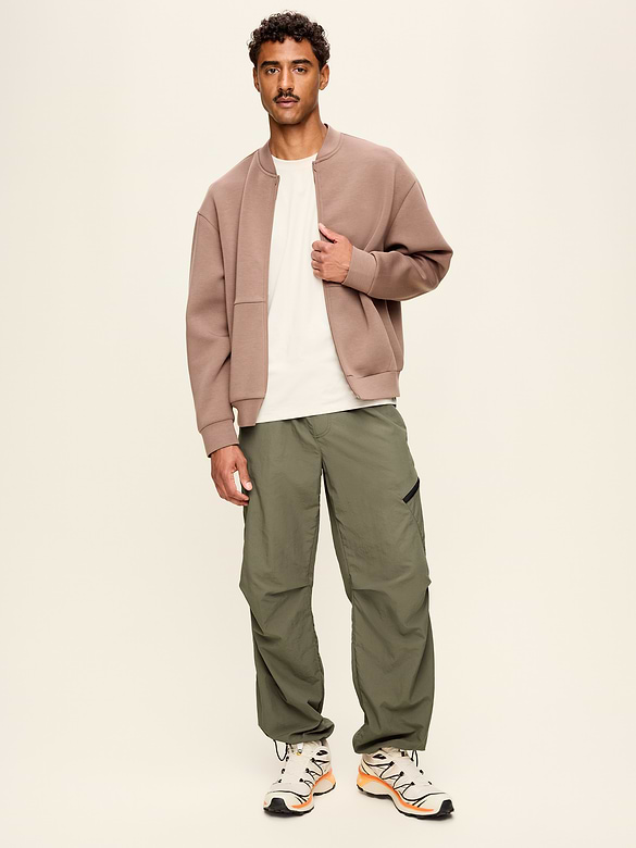 Baggy Tech Cargo Jogger Pants