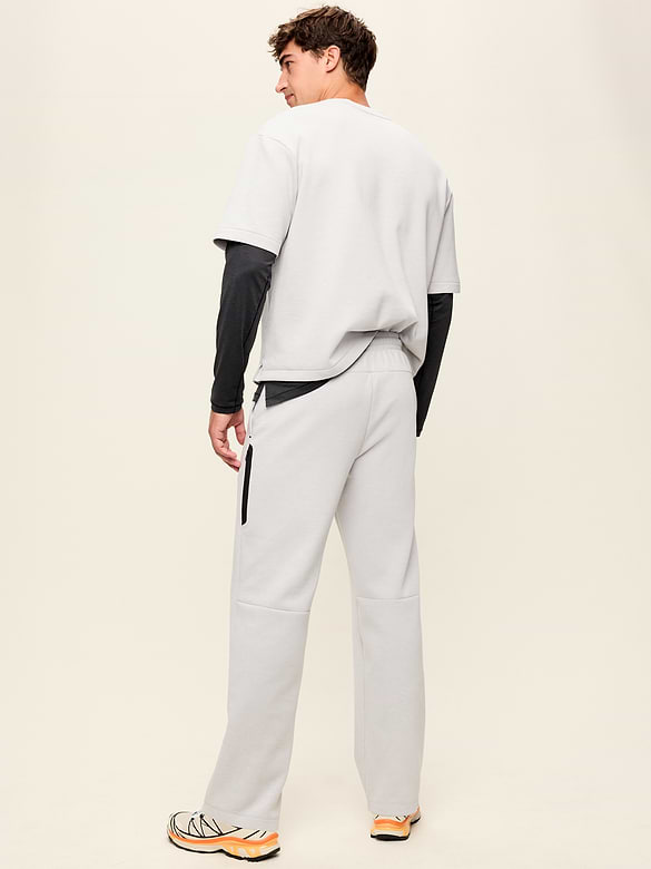 Dynamic Fleece Straight-Leg Pants