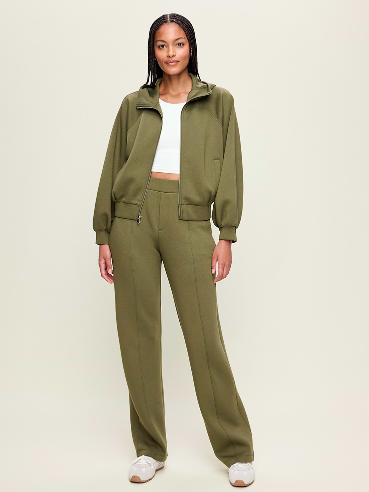 Image number 2 showing, High-Waisted Bounce Fleece Trouser Sweatpants