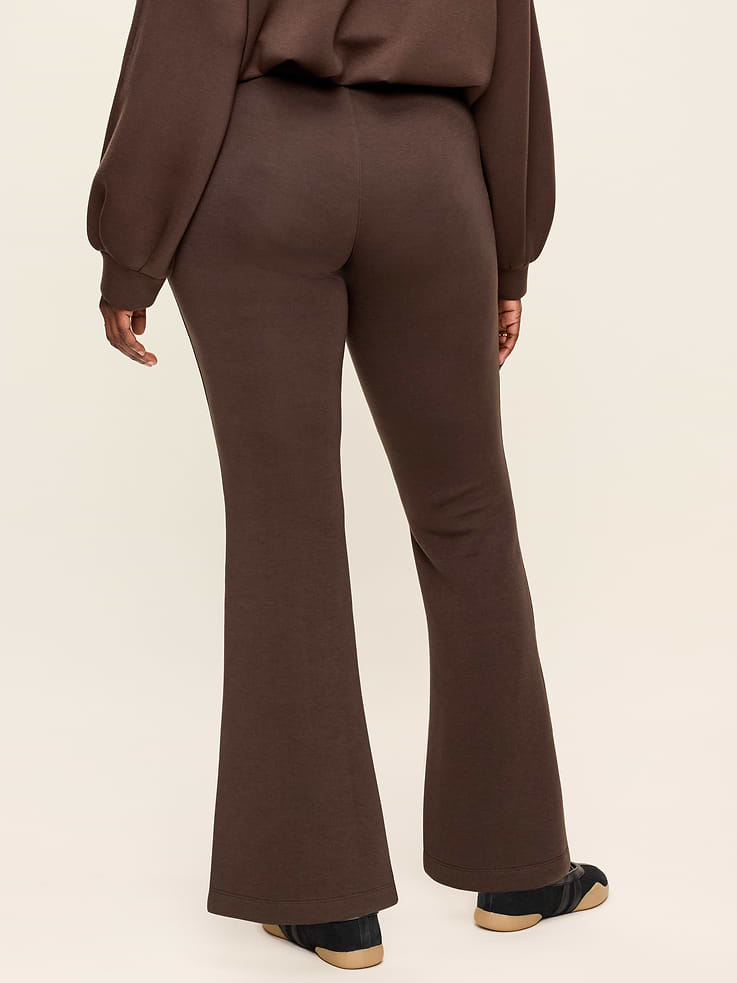 Image number 7 showing, High-Waisted Bounce Fleece Flare-Leg Sweatpants