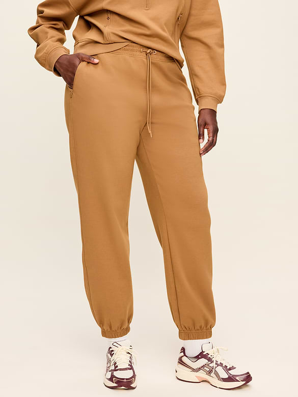 Dynamic Fleece Joggers