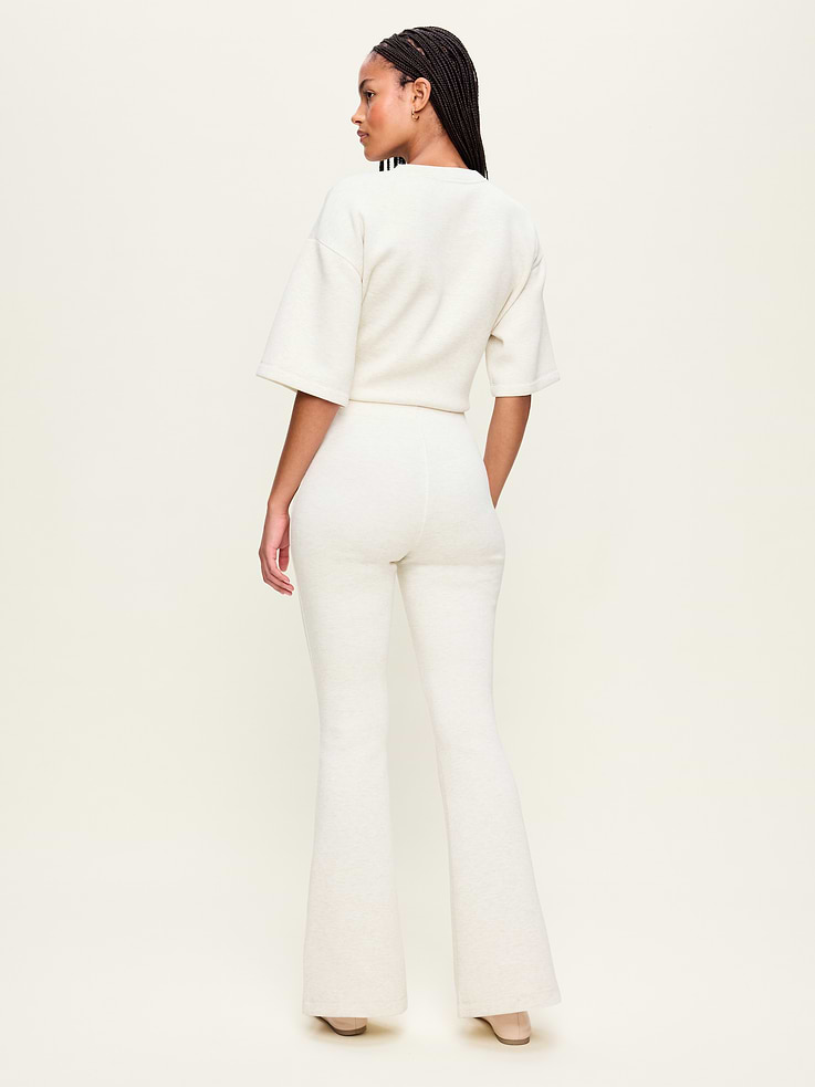 L'image numéro 3 présente Pantalon jambe évasée à taille haute en molleton raffiné