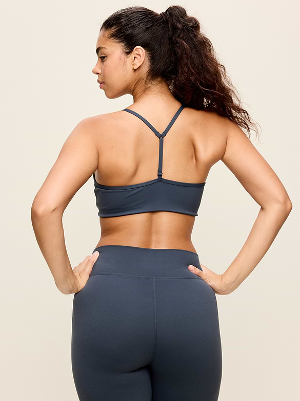 Light Support StudioSmooth Y-Back Sports Bra