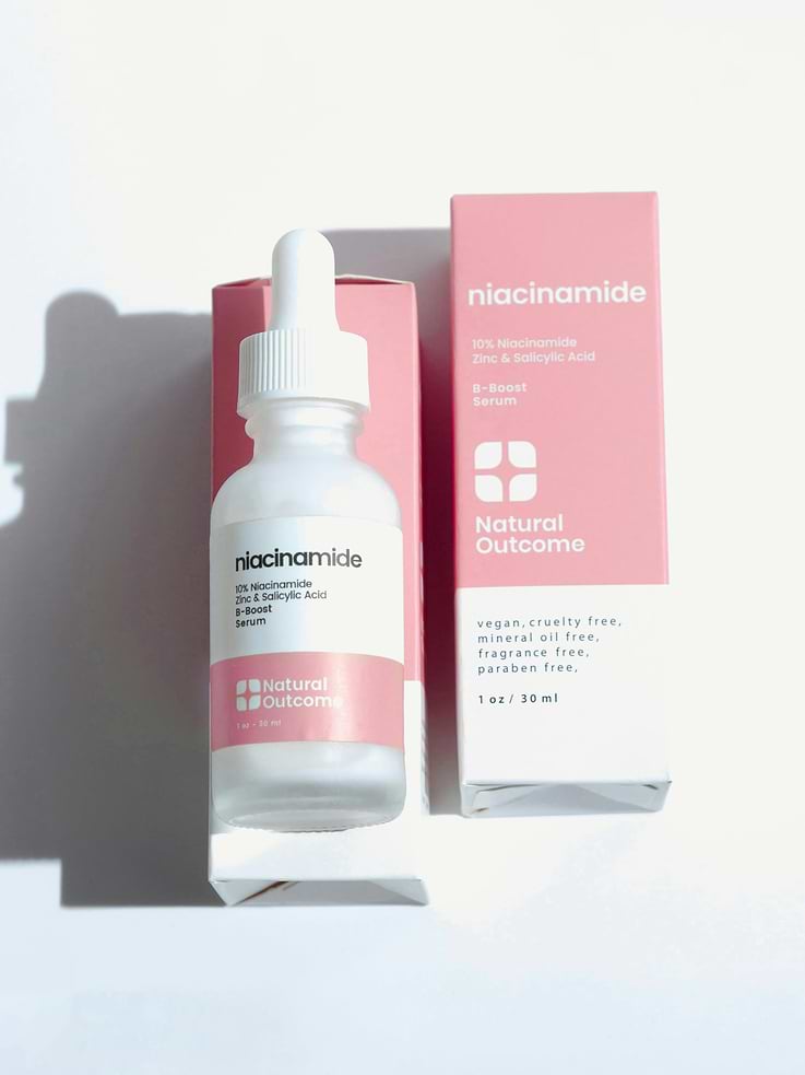 Image number 3 showing, Natural Outcome Niacinamide Serum