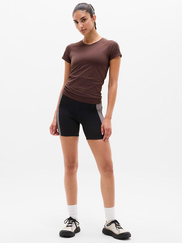 Momentum Flex Tee