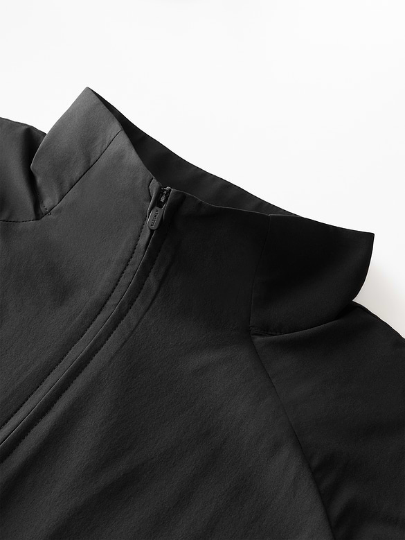 Featherweight Plissé Jacket