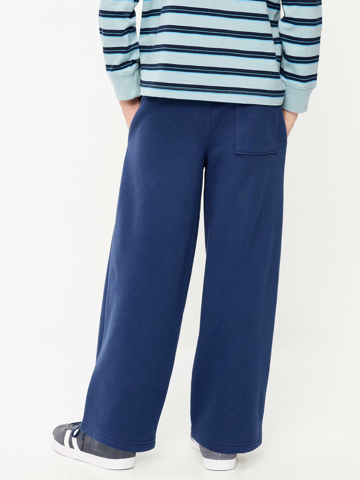 L'image numéro 2 présente Pantalon en coton ouaté coupe très généreuse pour garçon