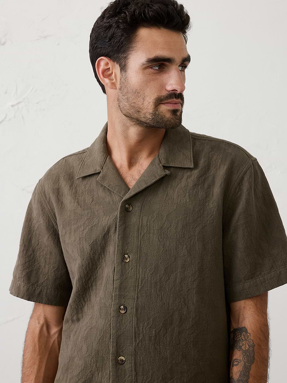 Standard-Fit Coastal Resort Shirt