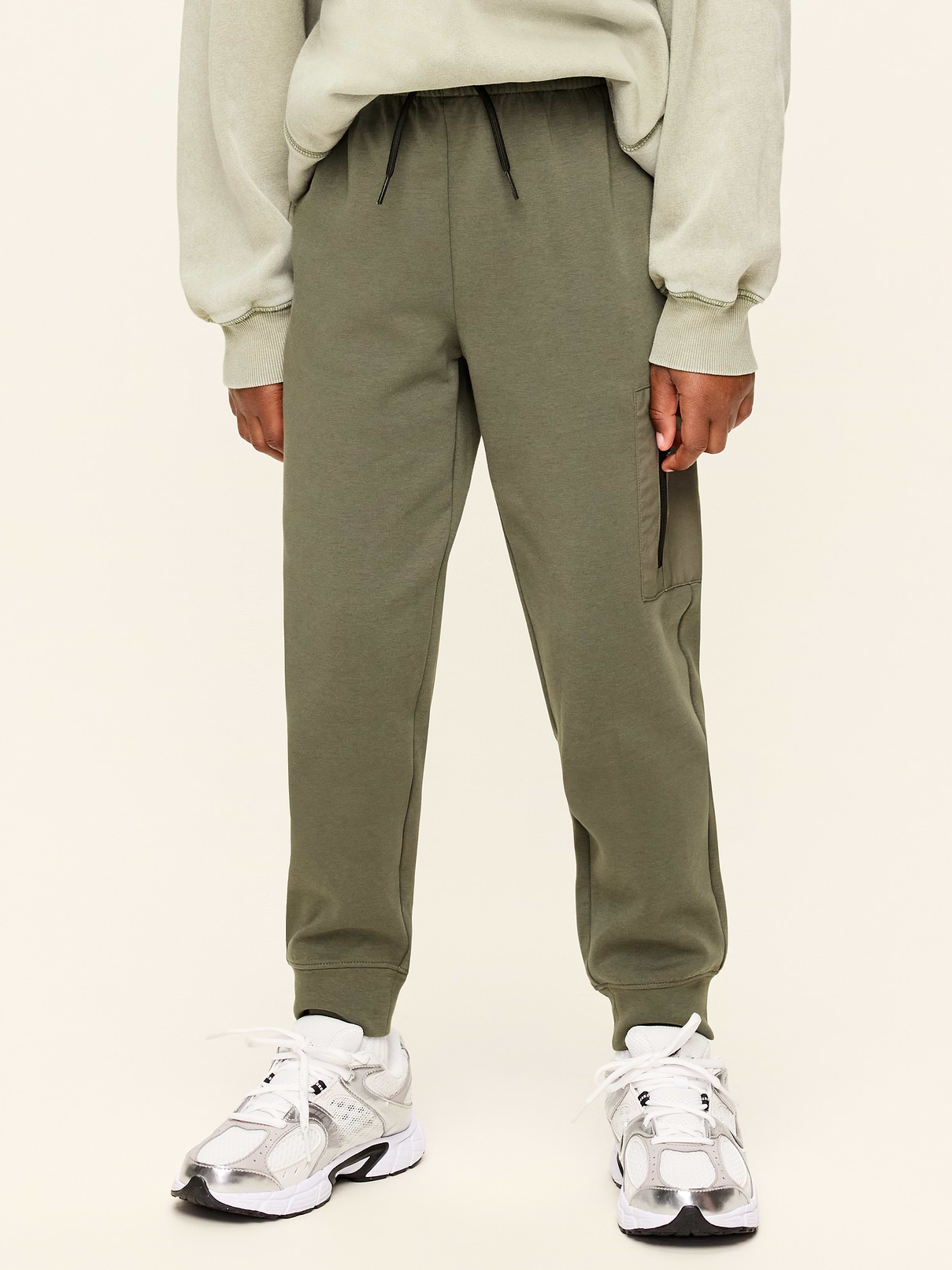 Image number 1 showing, Dynamic Fleece Utility Jogger Sweatpants for Boys