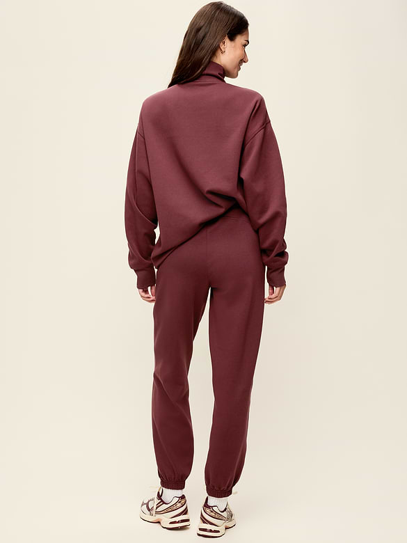 Dynamic Fleece Joggers