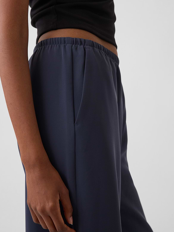 Easy Wide-Leg Pants