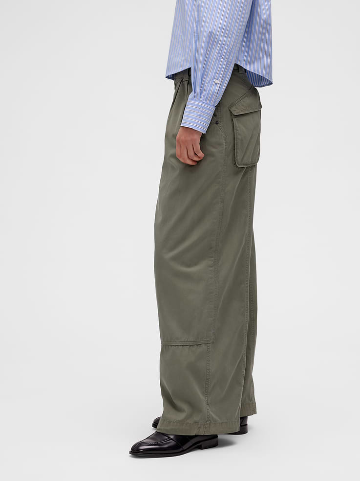 Image number 5 showing, GapStudio Pleated Parachute Pants