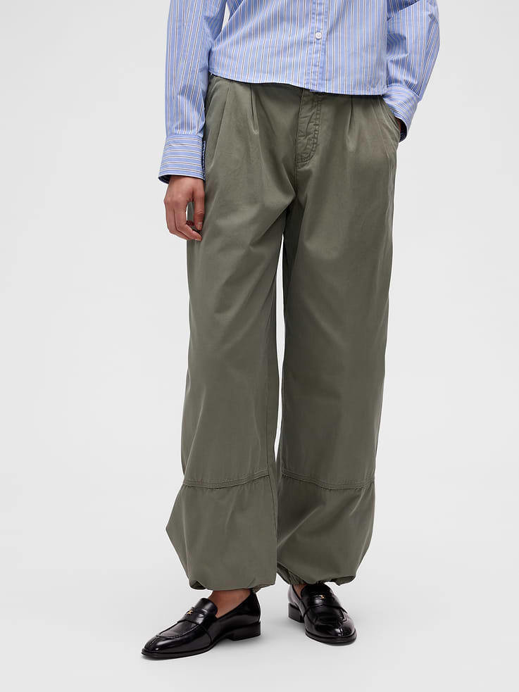Image number 3 showing, GapStudio Pleated Parachute Pants