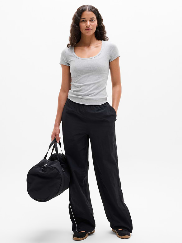 Signature Rib Scoop Tee