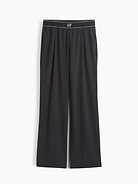 L'image numéro 7 présente Pantalon confort à plis à logo GapFit