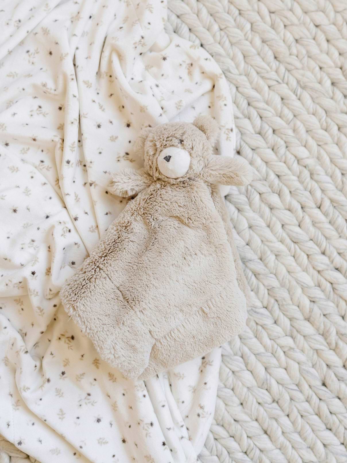 Image number 3 showing, Saranoni Stuffed Animal Lovey