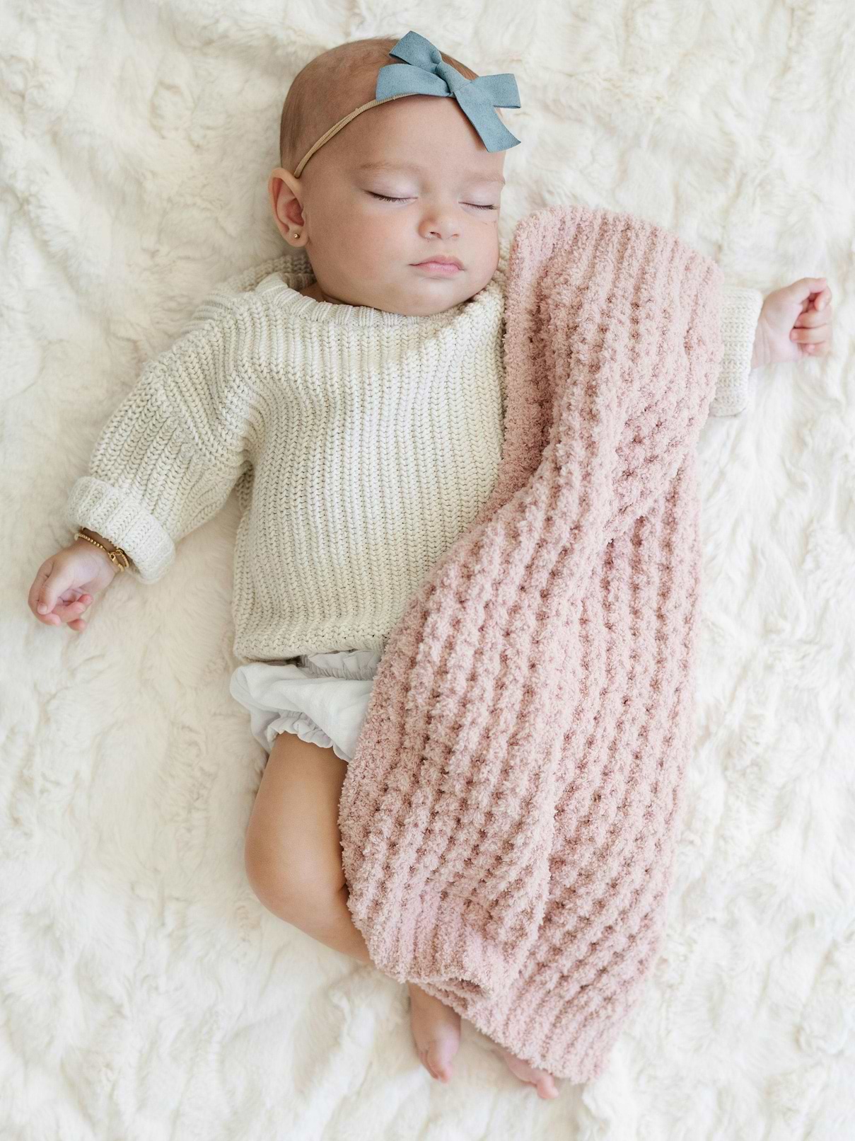 Image number 2 showing, Saranoni Waffle Knit Mini Blanket