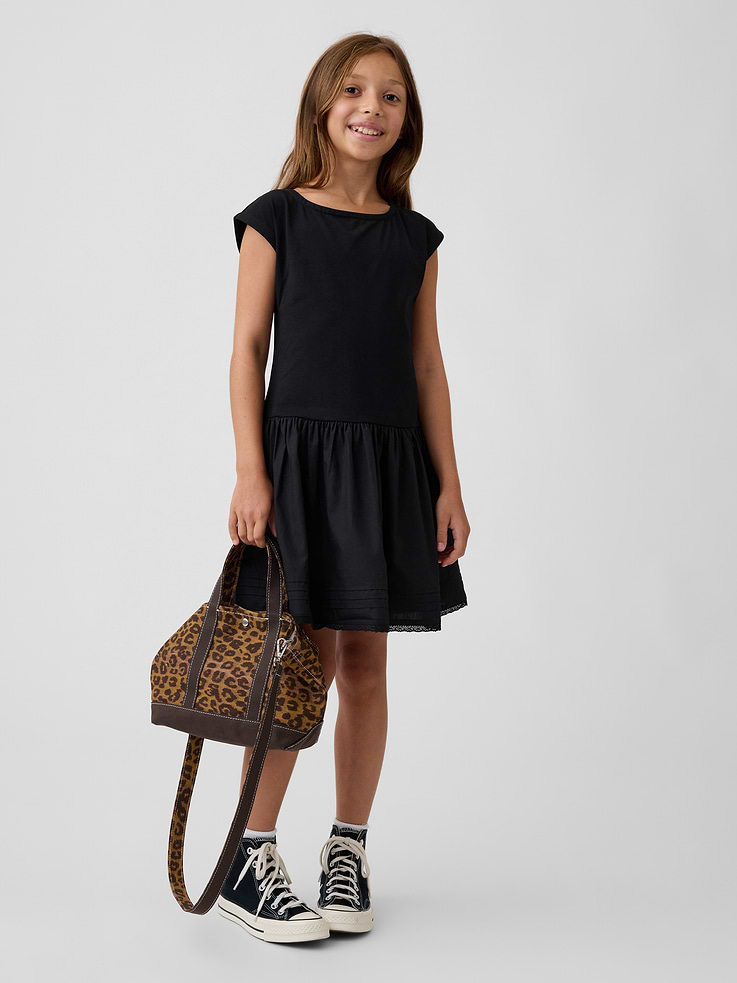 L'image numéro 4 présente Robe à taille tombante en matières mixtes pour Enfant