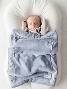Image number 2 showing, Saranoni Lush Mini Blanket