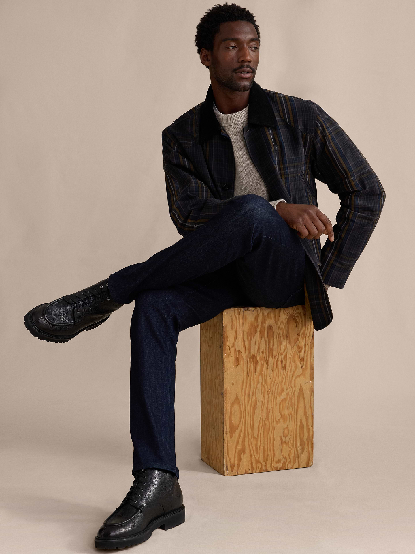 Image number 3 showing, Slim Luxe Traveler Jean