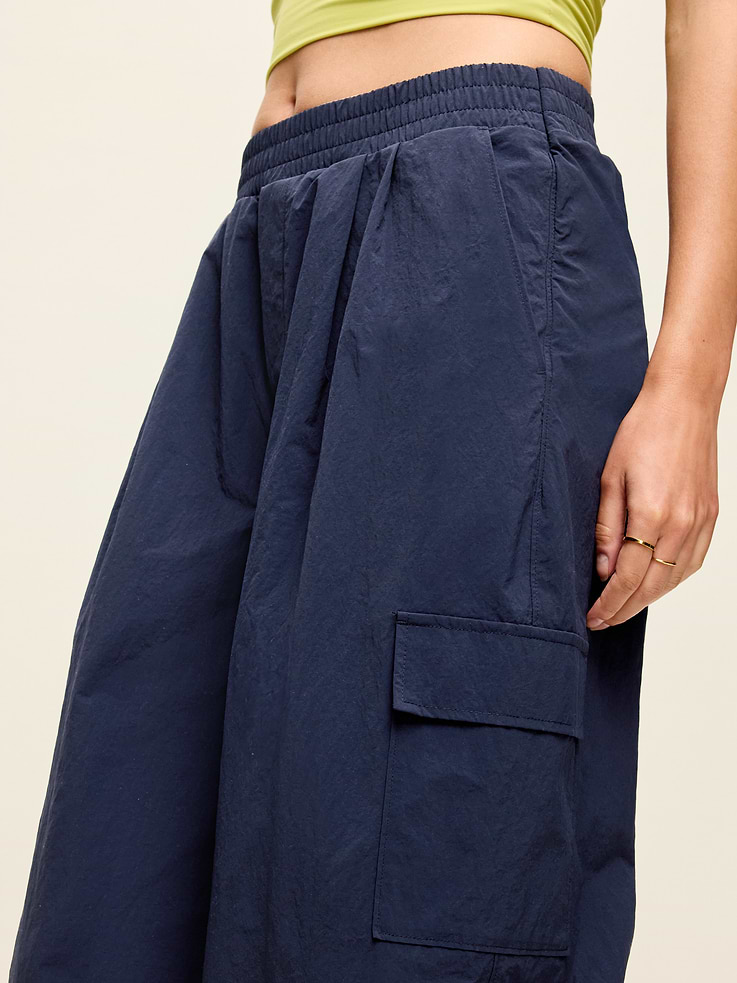 Image number 5 showing, Mid-Rise Woven Utility Pants