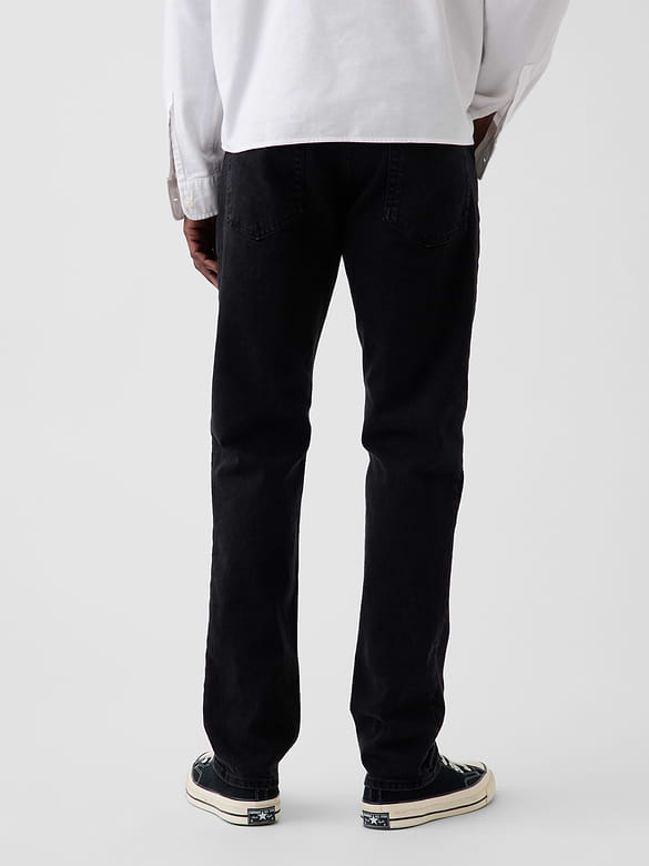 Straight Jeans