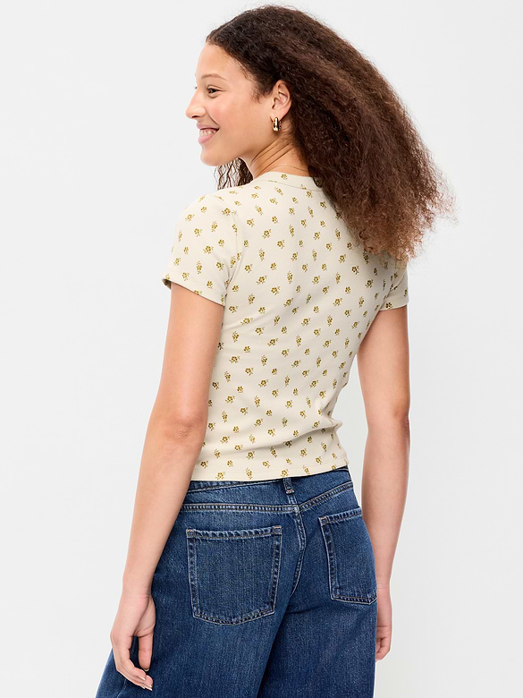 T-shirt court moulant