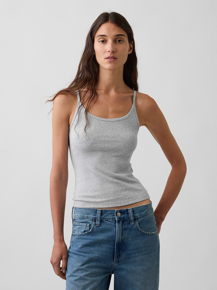 L'image numéro 1 présente Camisole courte moderne
