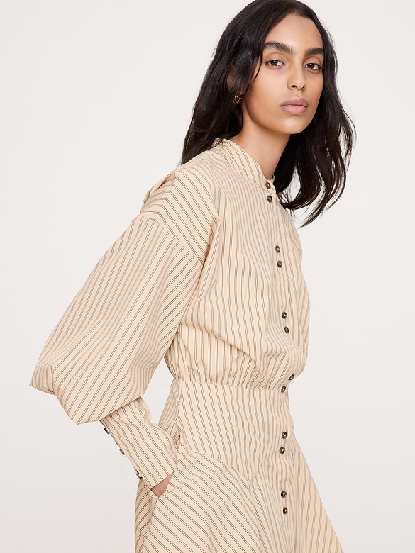 Robe courte à manches gigot