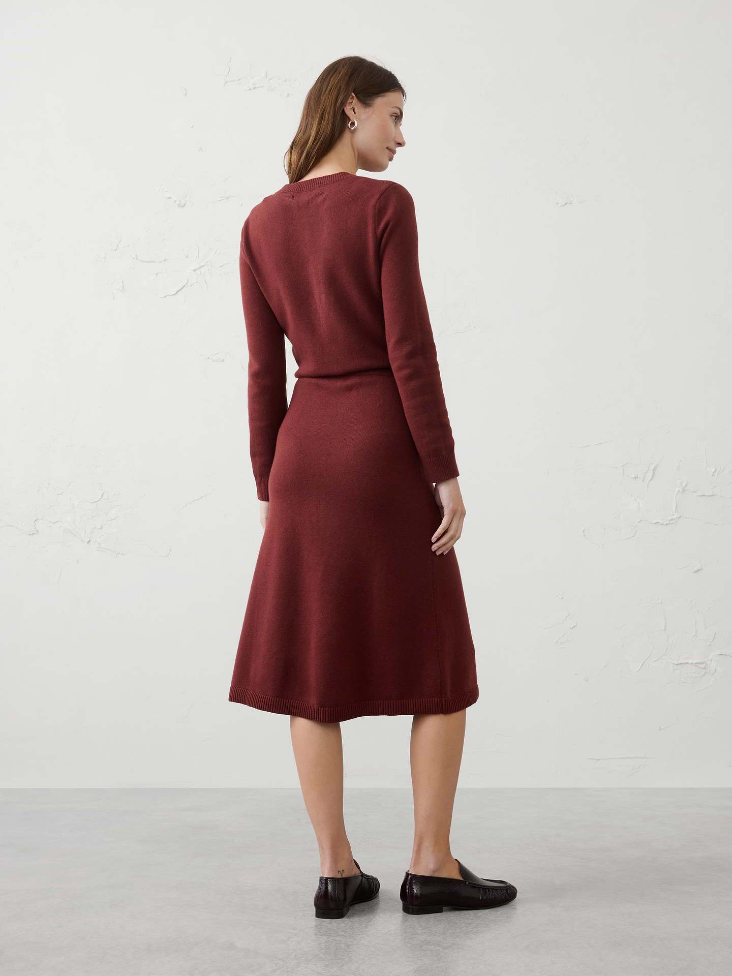 Image number 2 showing, Vee-Neck Sweater Midi Dress