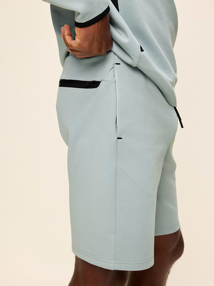 Image number 4 showing, Dynamic Fleece 4.0 Shorts -- 8-inch inseam