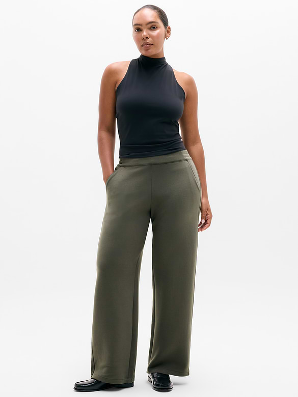 Form Knit Mid Rise Straight Pant
