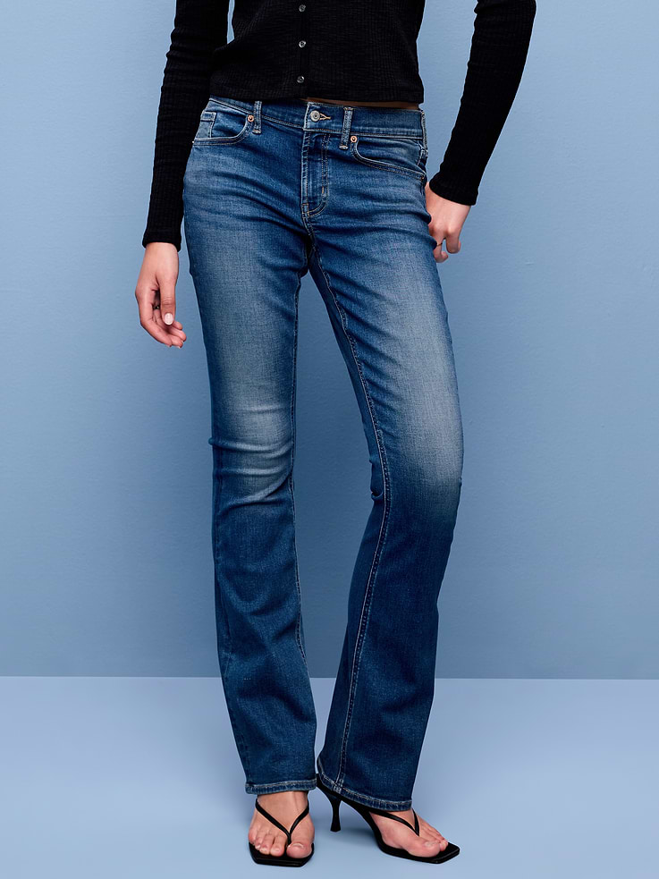 L'image numéro 2 présente Jean semi-évasé à taille basse
