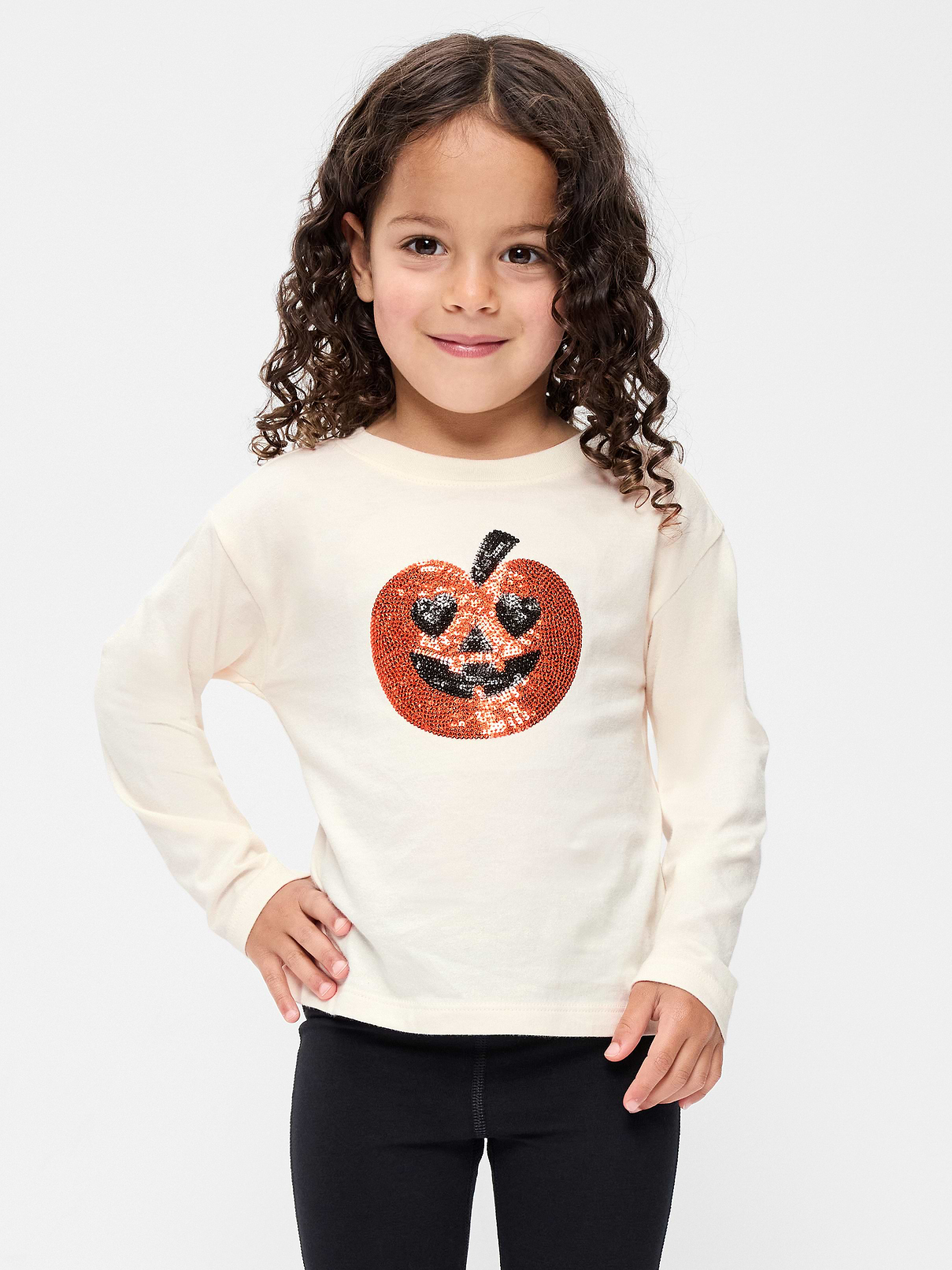 L'image numéro 1 présente T-shirt à manches longues et à imprimé pour toute-petite fille
